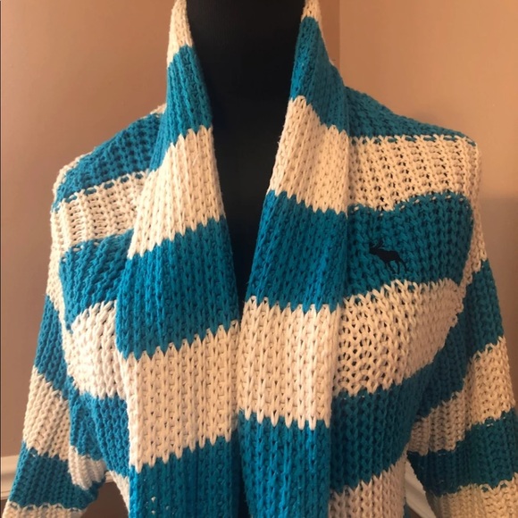 Abercrombie and Fitch women’s short sleeve cardigan - Picture 2 of 7